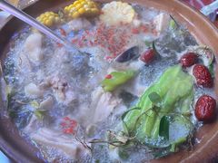 石橄榄炖鸡-洪大厨鸡煲(福田店)