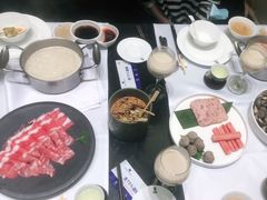 -红鼎豆捞·非遗鲍皇汤火锅(宝丰路店)