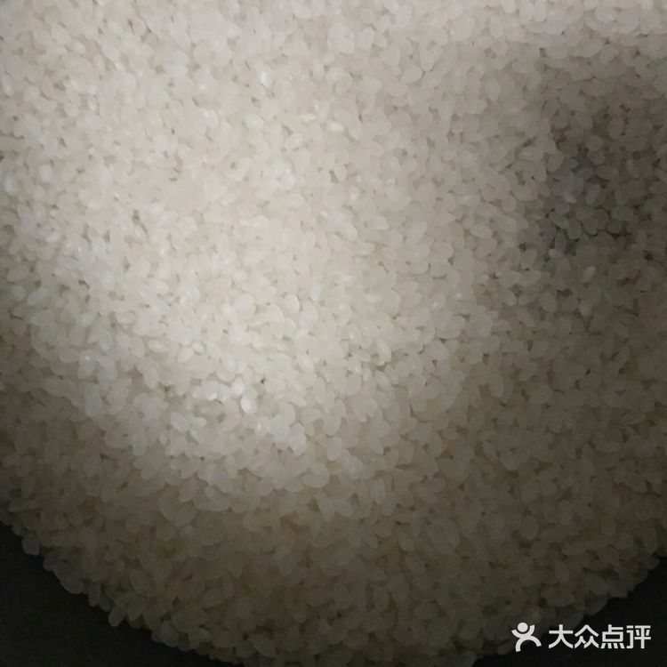 营养丰富儿童餐之广式腊肠糯米饭