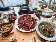 -严记小天府酸菜鱼(西四路店)