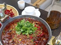 -万重锦·人文川菜馆(骡马市店)