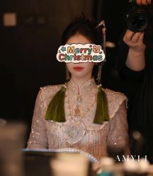 -艾米丽婚纱礼服
