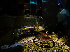 -皇家派对KTV(大润发店)