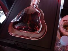 -Club Queen皇后酒吧
