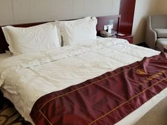 -兴芮温泉度假区