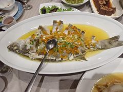 -品悦酒店(三林古镇店)