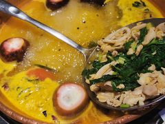 -洱火云南酸菜牛肉火锅(石景山当代商城店)