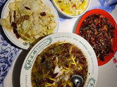 -醉英雄四川料理(新塘万达广场店)