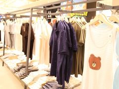 -LINE FRIENDS Garosu-gil Flagship Store