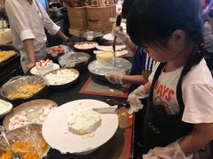 -圣丰索菲特·2 On 988 Café 自助餐厅