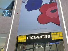 -COACH蔻驰(银泰店)