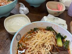 -忆碗面(华新街店)