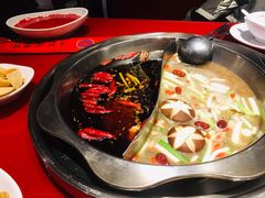 鸳鸯老火锅-山城辣妹子(定福庄店)