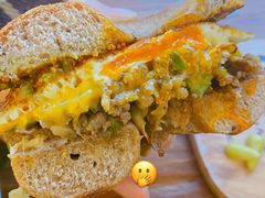 -Catch Bagel(芳草地店)