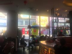 -必胜客(武汉欢乐谷店)