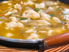 -有红鸡毛店·川菜(建设路店)