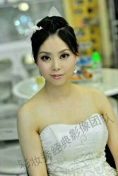 水灵灵的&nbsp;&nbsp;呵呵-上海彩妆秀摄影设计有限公司