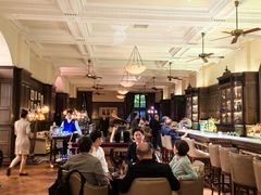 -LONG BAR 廊吧(外滩华尔道夫酒店)