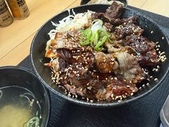 -難波肉劇場