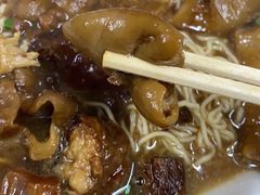 牛腩拼猪肠面-海幢瑞芳饮食店
