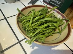 -巴卤社老火锅(财富店)