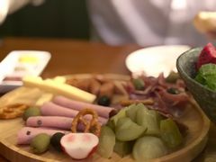 -普兰达德国餐厅·德式脆皮烤猪肘·自酿啤酒(观唐店)