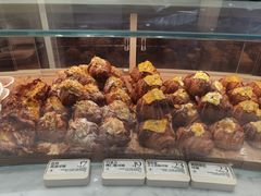 -HOT CRUSH趁热集合·现烤面包(环球港店)