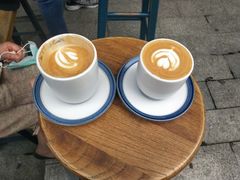 -Be Lived Cafe比例咖啡(摩天轮店)