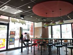 -麦当劳(番禺陈头岗越秀星瀚分店)