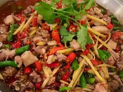 -兔行天下-鸿鹤鲜锅兔(中海国际店)