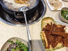 -九寨特色牦牛肉汤锅 羊肉汤锅