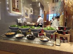 自助取餐区-视界美食自助餐厅·石家庄希尔顿酒店