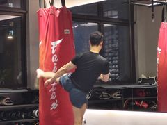 -EVE格斗健身工作室(周康店)
