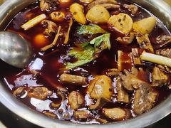 -佘记全家福芋儿鸡(向阳街总店)