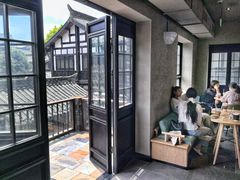 -星巴克臻选(成都宽窄巷子店)