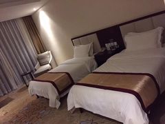 -兴芮温泉度假区