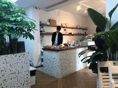 -Line 咖啡(石厦花园店)