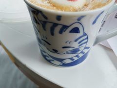 -喵屿·大理花园猫咖