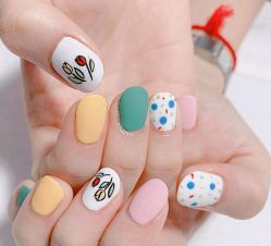 -LILY NAILS美甲美睫