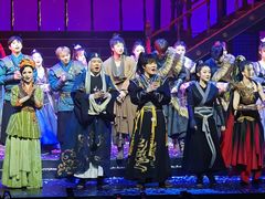 -交通银行前滩31演艺中心