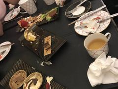 -Salon de The de Joel Robuchon(外滩18号店)
