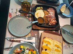 -半秋山西餐厅(襄阳万达店)