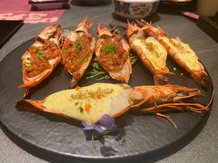-牛YO寿喜烧·铁板烧和牛火锅自助(市府恒隆店)