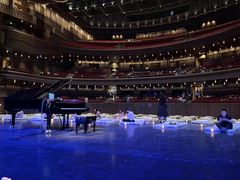 -交通银行前滩31演艺中心