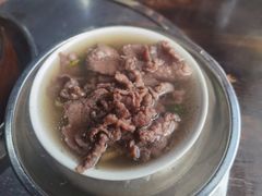 -乐山食古香跷脚牛肉