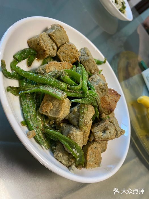 小本鸡饭店臭豆腐图片
