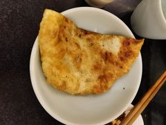 -周老三跷脚牛肉·全牛火锅(非遗传承店)