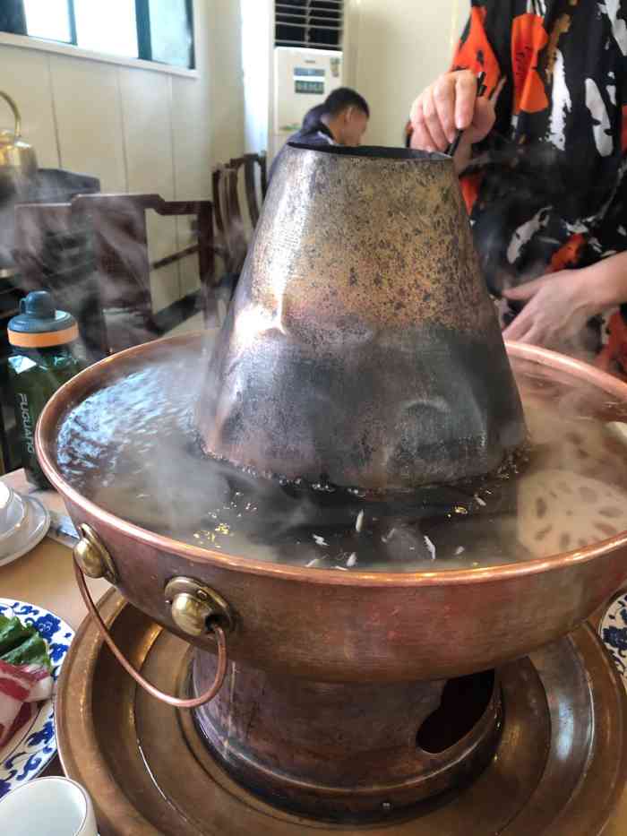 鸿茂斋(淮河路店)-"性价比降低了,已经不像之前了,和其他火锅.