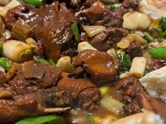 -小胡同炒鸡(胜利路店)