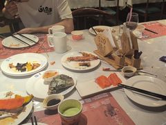 -四海一家自助餐(益田假日广场店)